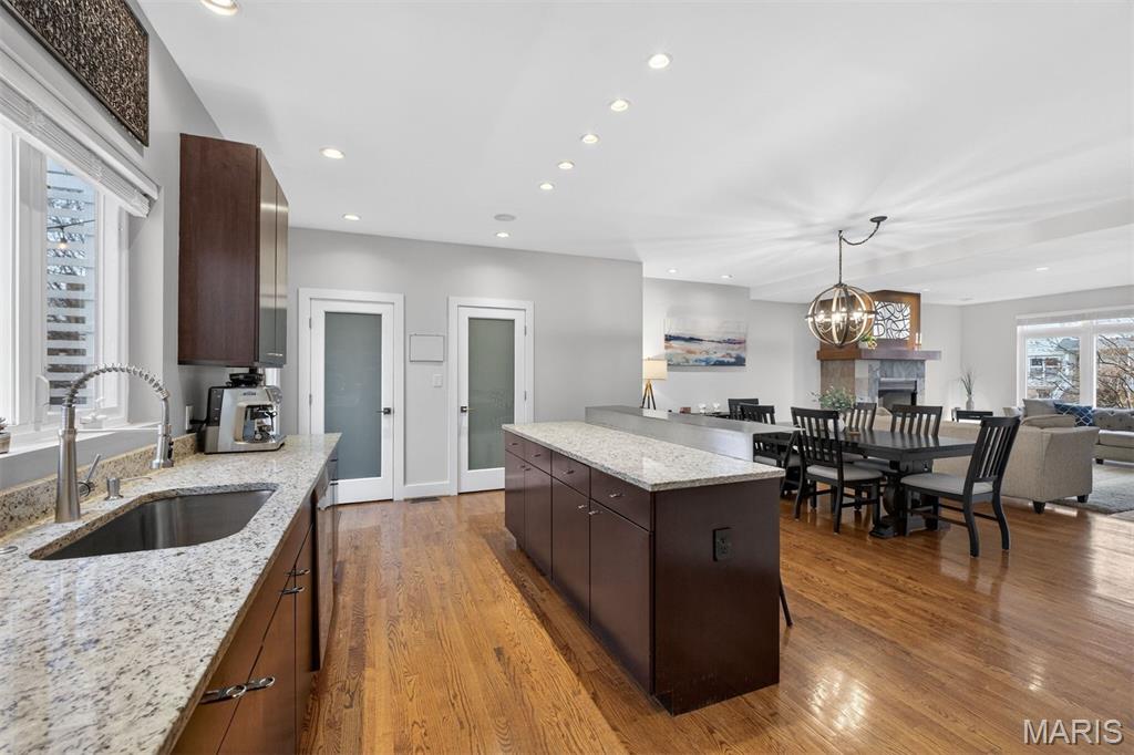 Gaslight Square - Residential