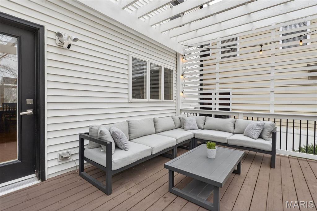 Gaslight Square - Residential