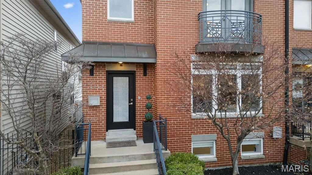 Gaslight Square - Residential