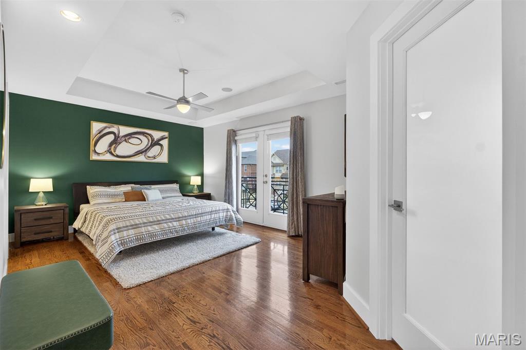 Gaslight Square - Residential