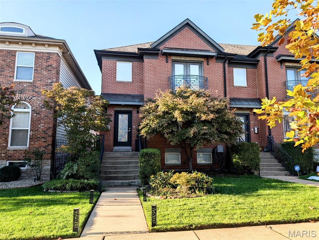 Gaslight Square - Residential