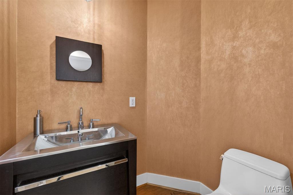 Gaslight Square - Residential