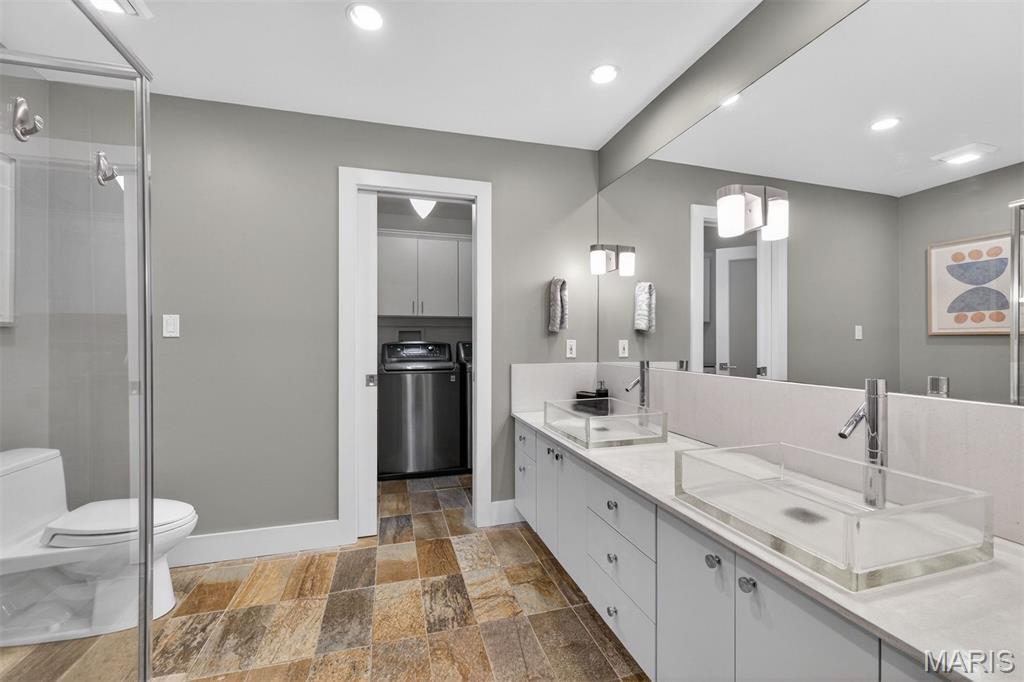 Gaslight Square - Residential