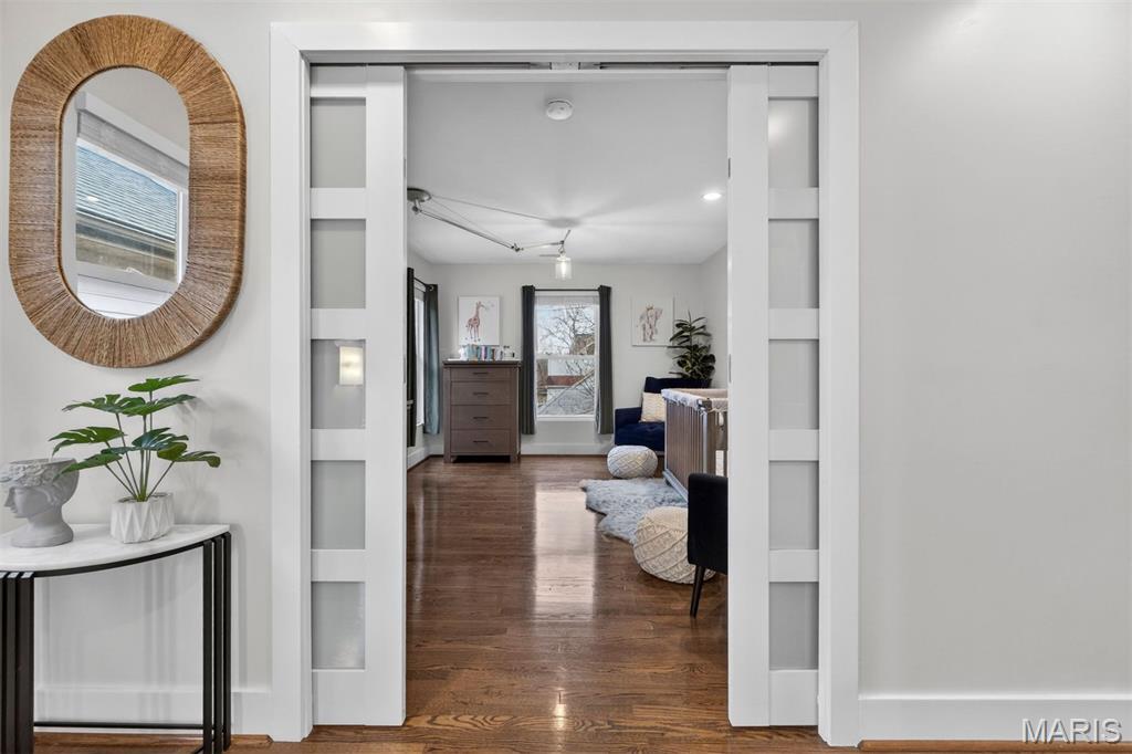 Gaslight Square - Residential