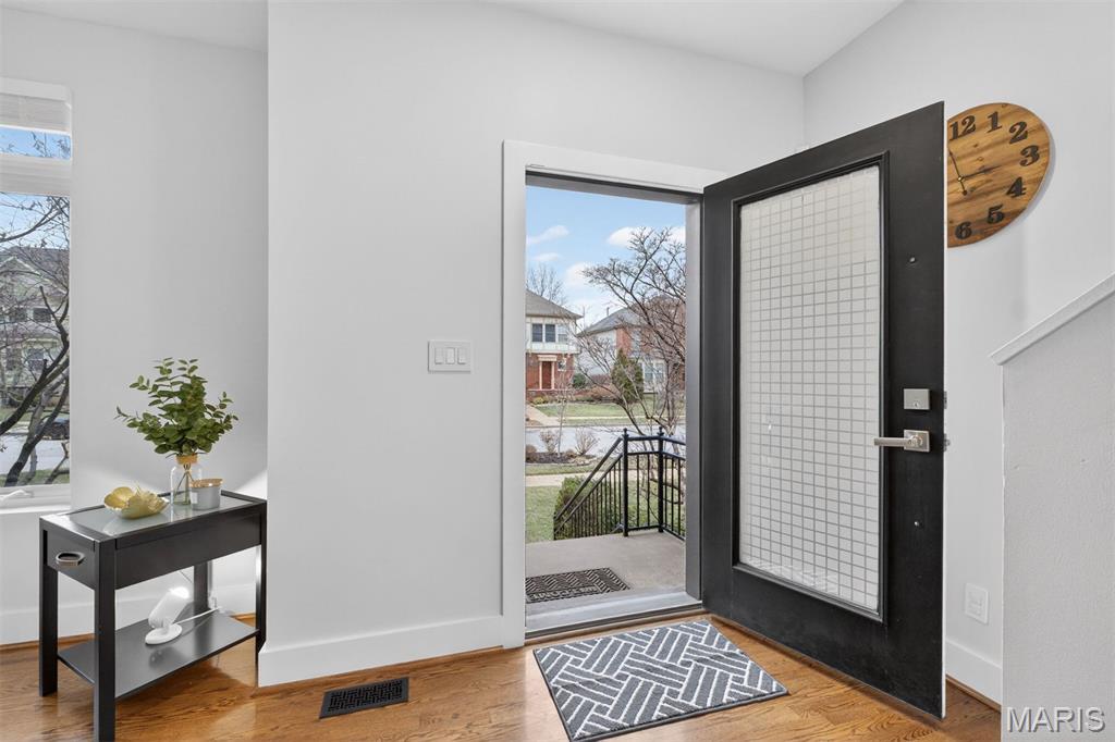 Gaslight Square - Residential