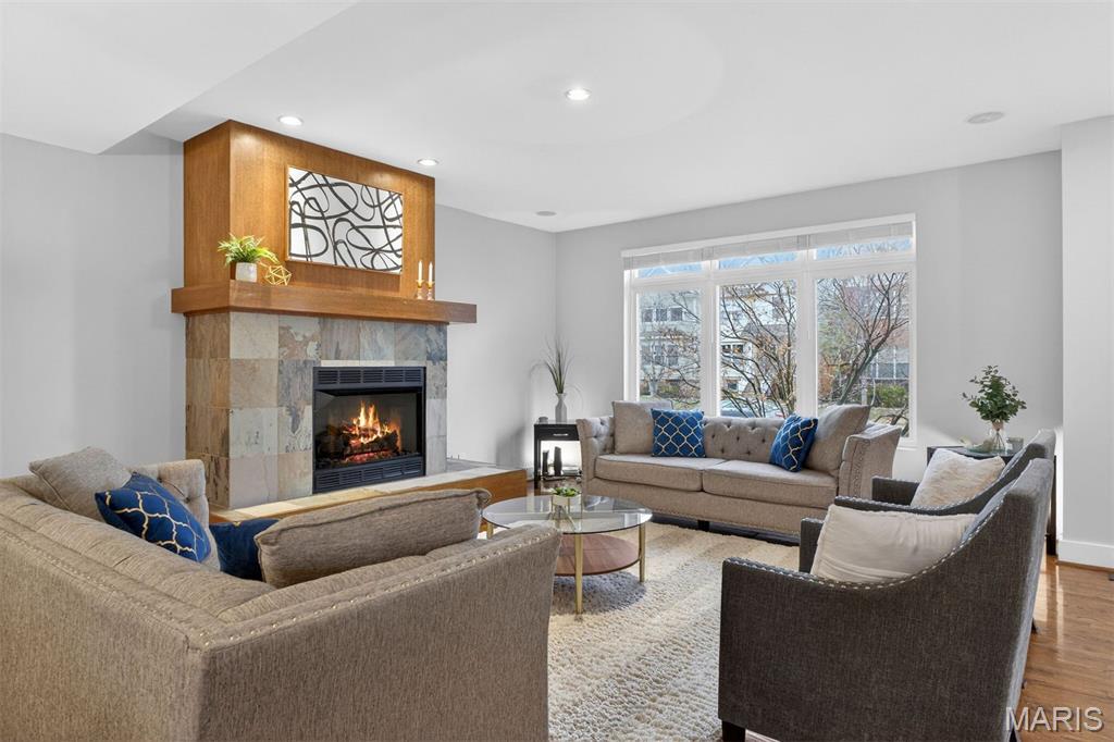 Gaslight Square - Residential