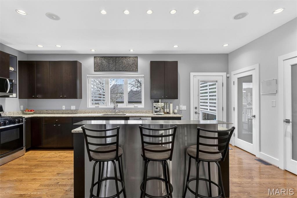 Gaslight Square - Residential