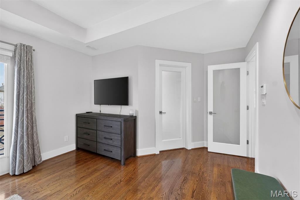 Gaslight Square - Residential