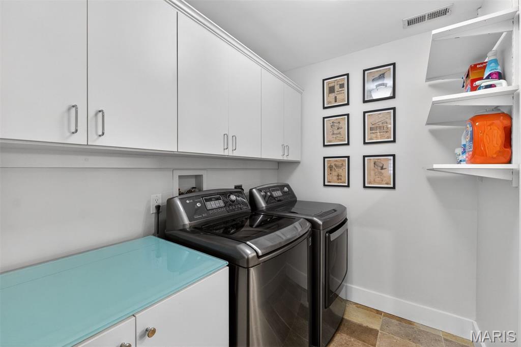 Gaslight Square - Residential