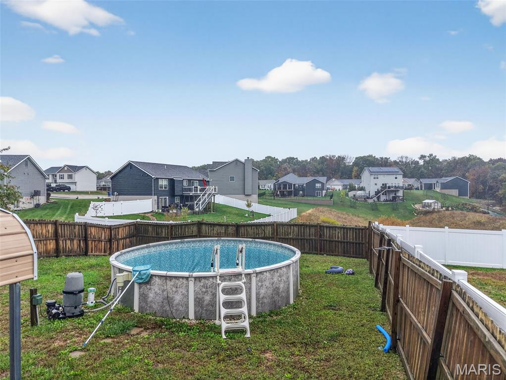 Warrenton, Missouri 63383, United States, 4 Bedrooms Bedrooms, ,2 BathroomsBathrooms,Residential,Pending,235977