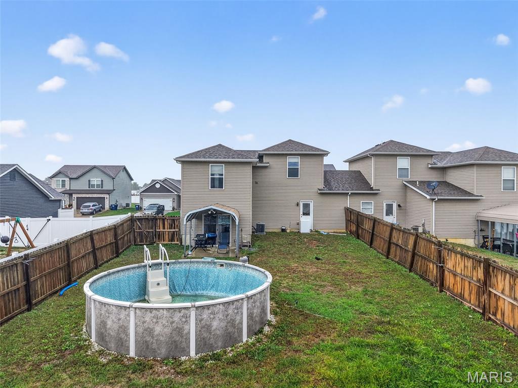 Warrenton, Missouri 63383, United States, 4 Bedrooms Bedrooms, ,2 BathroomsBathrooms,Residential,Pending,235977