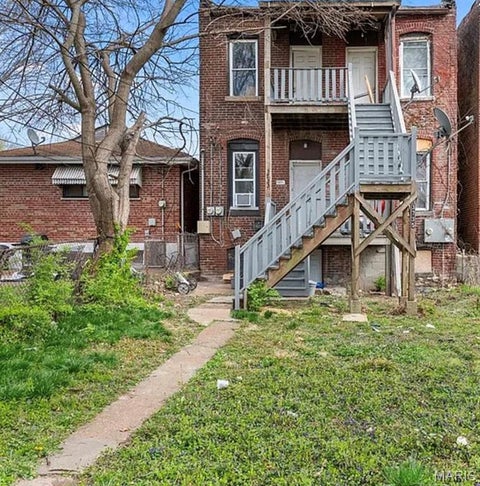 Tiny photo for 3733 Oregon Avenue, St Louis, MO 63118 (MLS # 26059180)