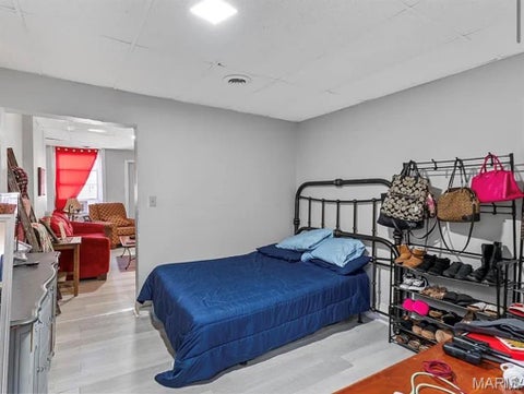 Tiny photo for 3733 Oregon Avenue, St Louis, MO 63118 (MLS # 26059180)