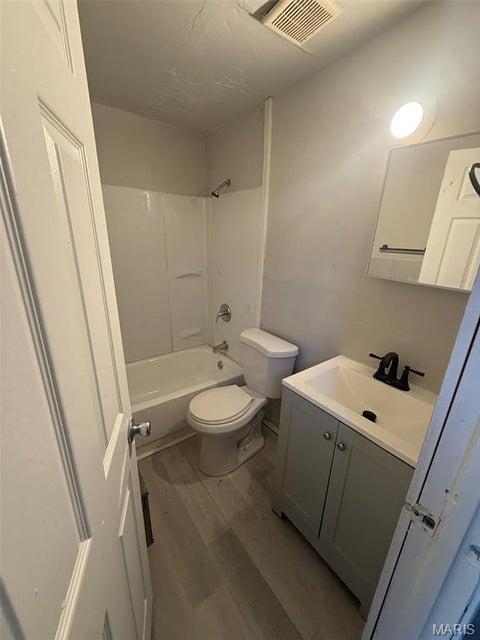 Tiny photo for 3733 Oregon Avenue, St Louis, MO 63118 (MLS # 26059180)