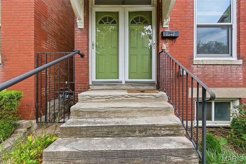 Tiny photo for 2242 Nebraska Avenue, St Louis, MO 63104 (MLS # 25070139)