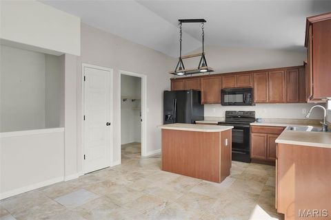 Tiny photo for 22 Colonial Creek Court, Wentzville, MO 63385 (MLS # 26017245)