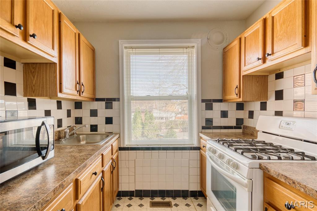 Westmoor Park 2 - Residential Lease