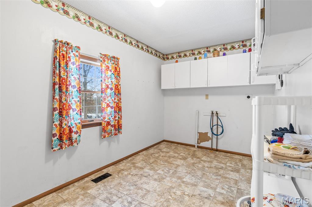 Forest View Hills 03 - Residential