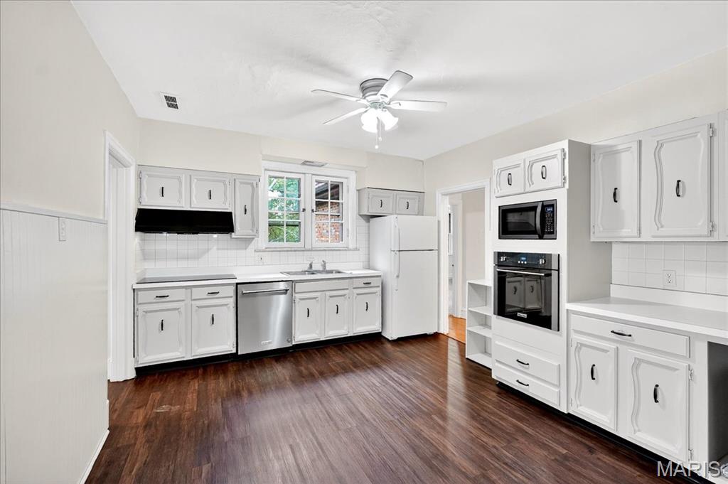 University Hills 2 - Residential Income