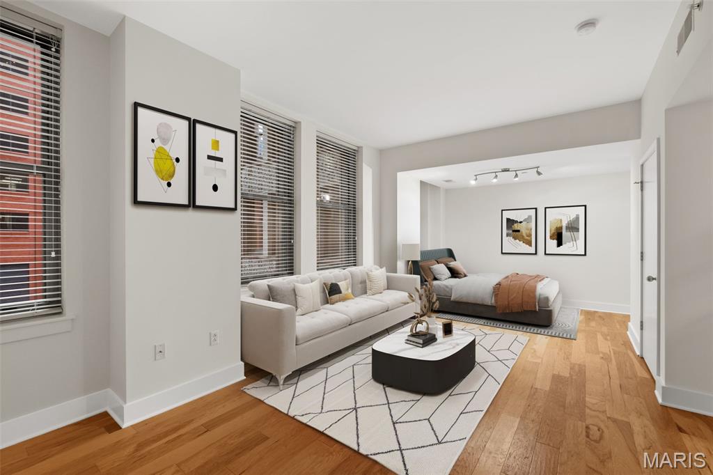 Marquette Bldg Second Resident - Residential