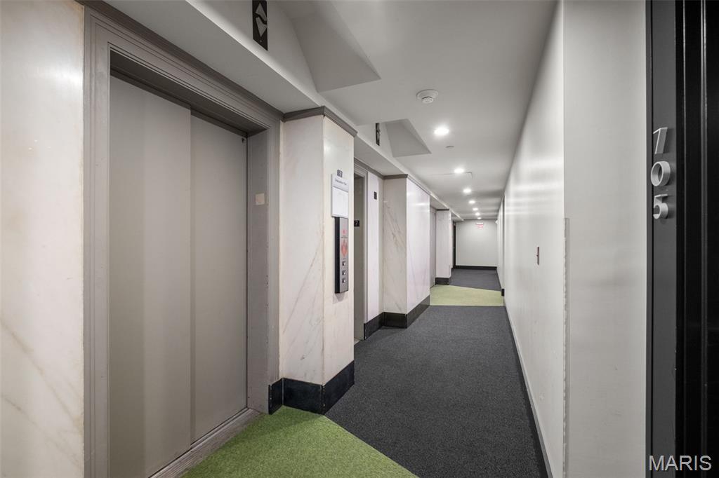 Marquette Bldg Second Resident - Residential