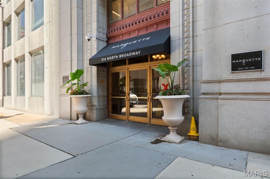 Marquette Bldg Second Resident - Residential