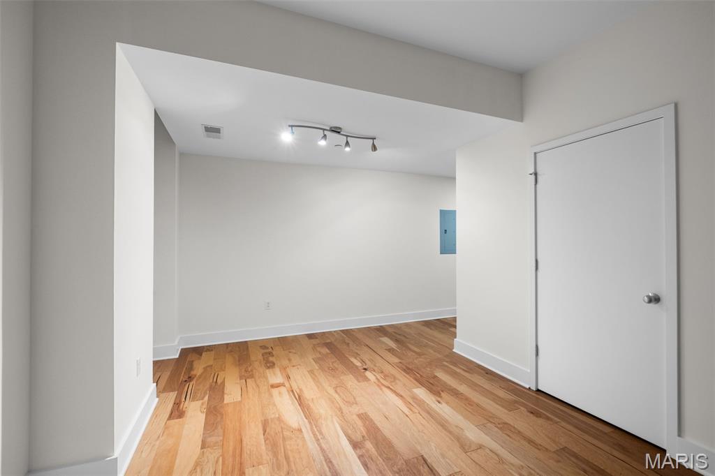 Marquette Bldg Second Resident - Residential