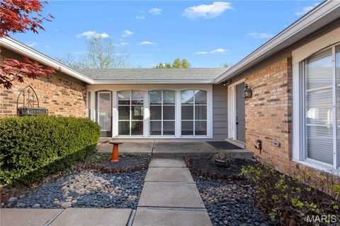 Tiny photo for 606 Rue Montand Drive, Ballwin, MO 63011 (MLS # 26021800)