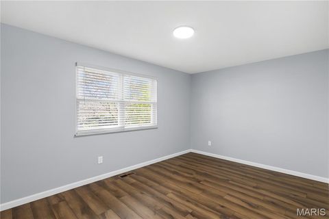 Tiny photo for 606 Rue Montand Drive, Ballwin, MO 63011 (MLS # 26021800)