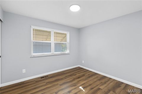 Tiny photo for 606 Rue Montand Drive, Ballwin, MO 63011 (MLS # 26021800)