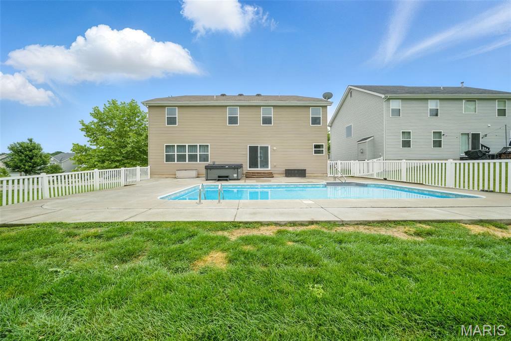 Wentzville, Missouri 63385, United States, 4 Bedrooms Bedrooms, ,3 BathroomsBathrooms,Residential,Coming Soon,133381