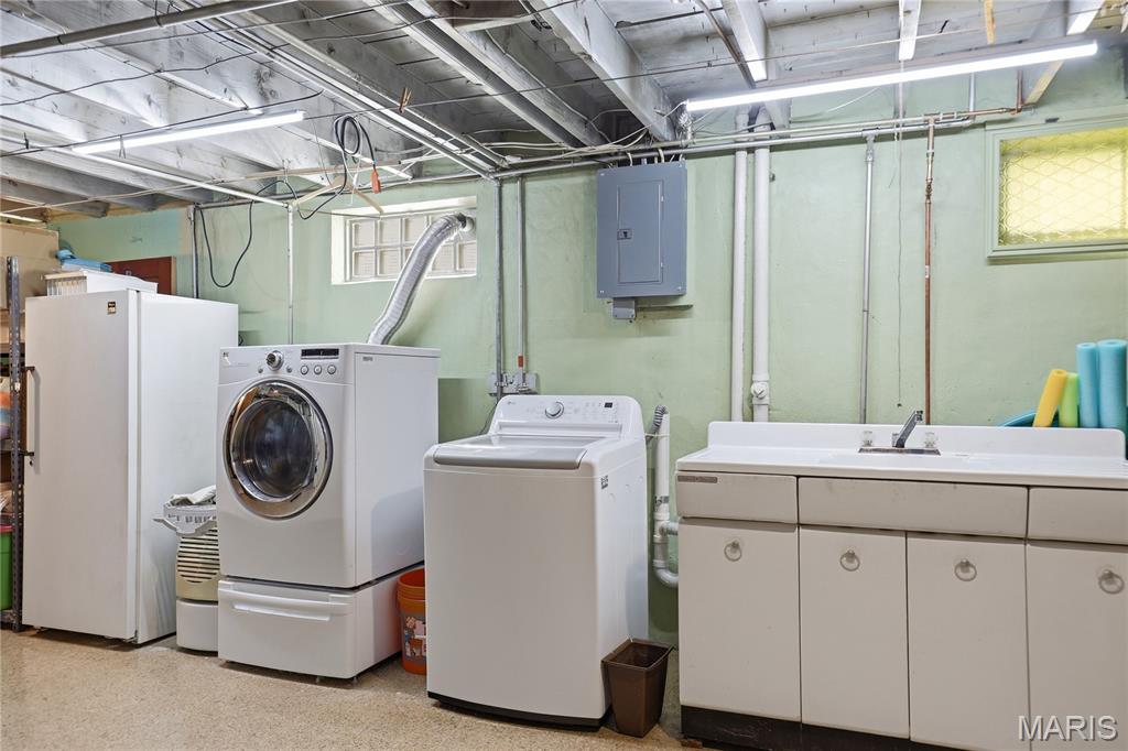 Upton Place 03 - Residential