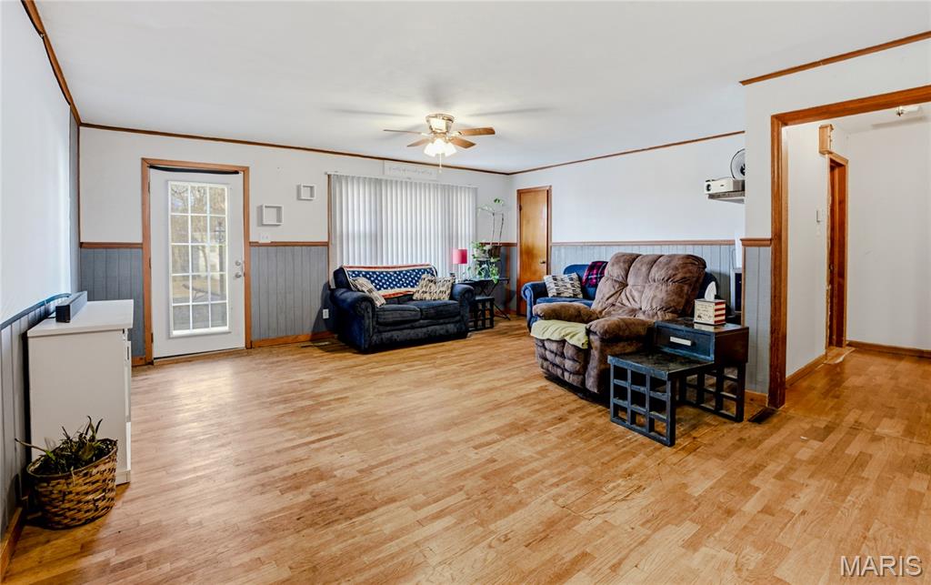 202 W Mulberry Street