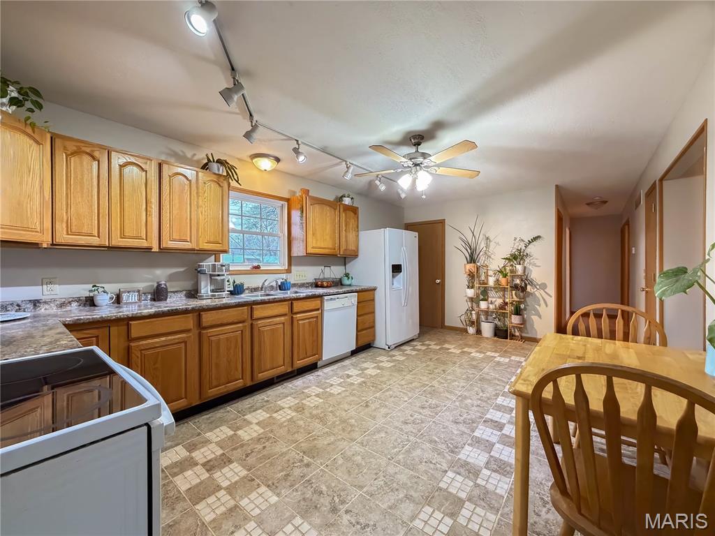 Hillcrest - Residential