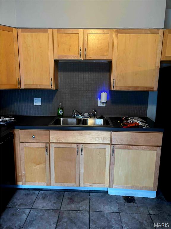 7639 Hazelcrest Drive 48