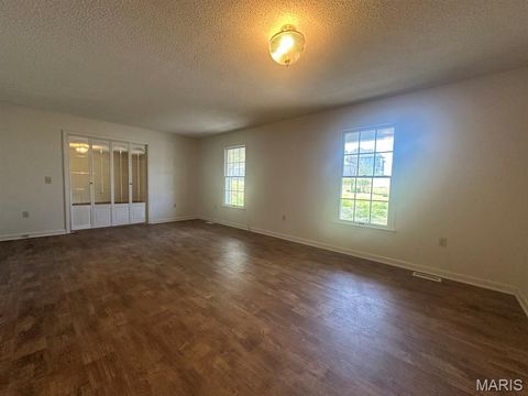 Tiny photo for 17173 E Cedar Hills Drive, Dexter, MO 63841 (MLS # 26018778)