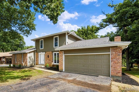Tiny photo for 1674 Old Baxter Road, Chesterfield, MO 63017 (MLS # 26058409)