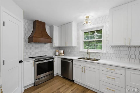 Tiny photo for 1674 Old Baxter Road, Chesterfield, MO 63017 (MLS # 26058409)
