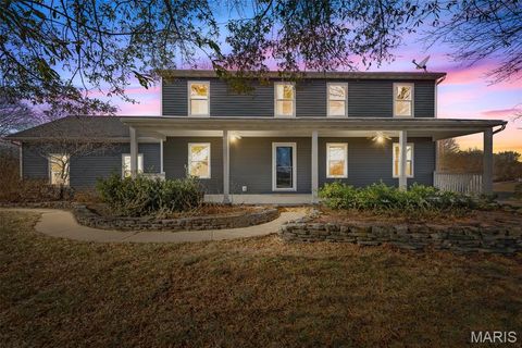 2161 Young Road Pacific MO 63069