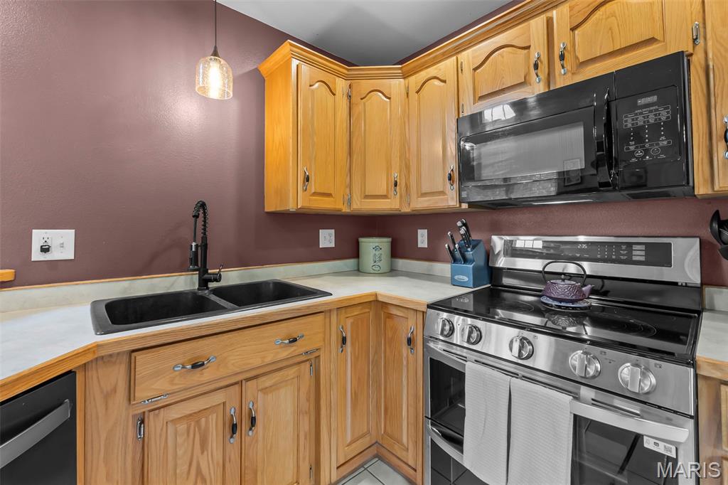Knollwood - Residential
