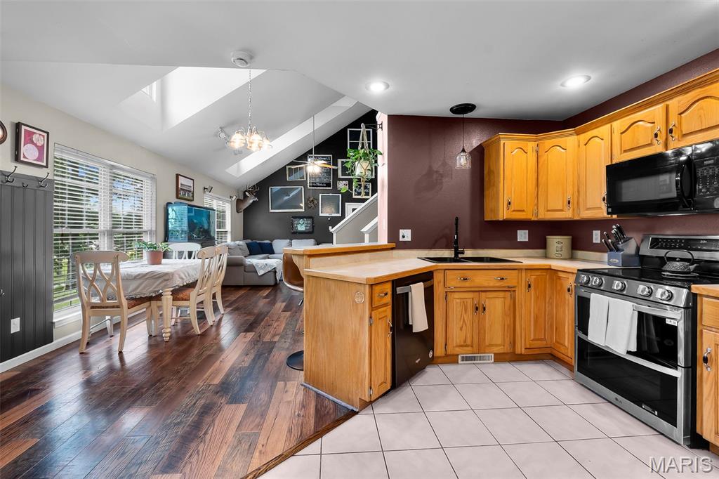 Knollwood - Residential