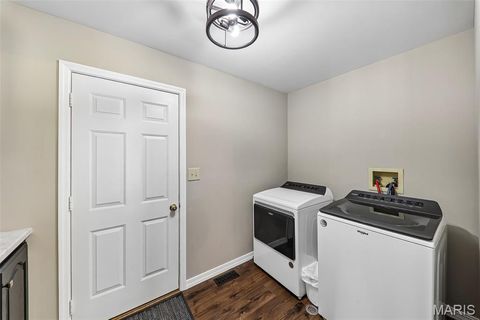 Tiny photo for 4165 Highway C, Moscow Mills, MO 63362 (MLS # 26028992)