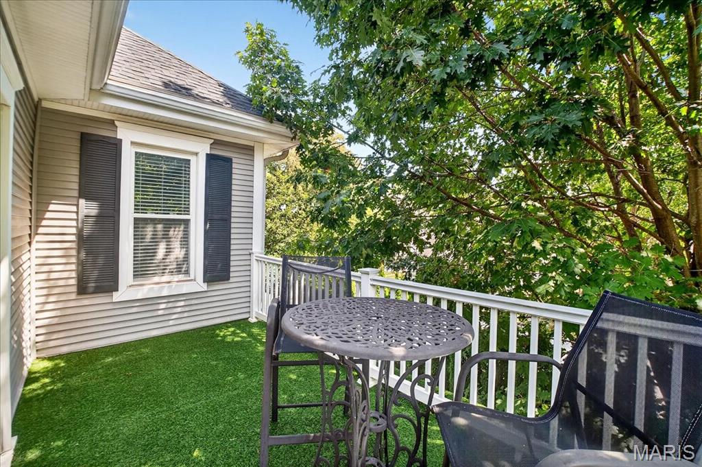 St Charles, Missouri 63301, United States, 4 Bedrooms Bedrooms, ,3 BathroomsBathrooms,Residential,Active,200207