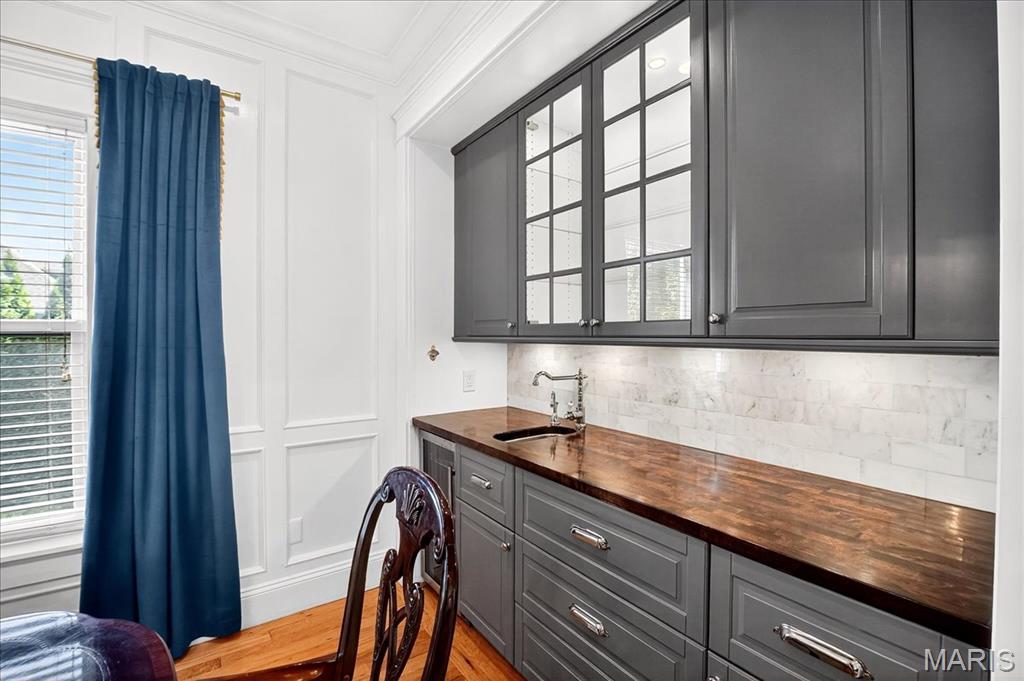 St Charles, Missouri 63301, United States, 4 Bedrooms Bedrooms, ,3 BathroomsBathrooms,Residential,Active,200207