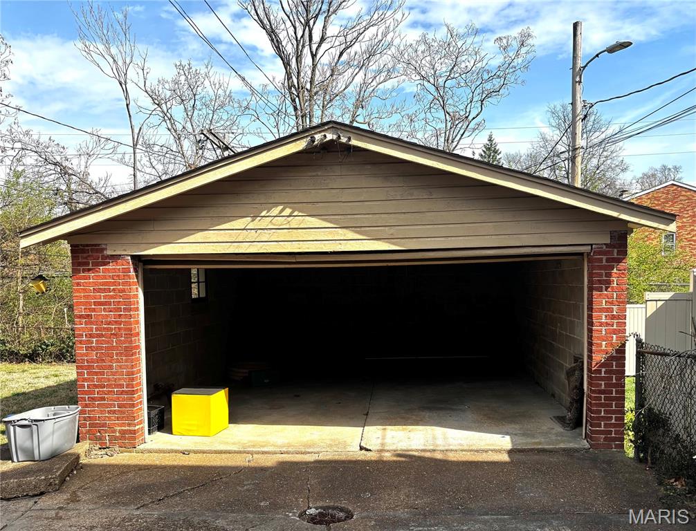 Westmoor Park 2 - Residential Lease