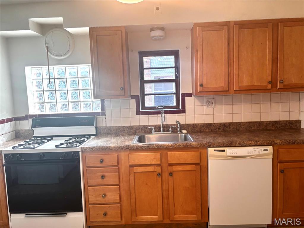 Westmoor Park 2 - Residential Lease