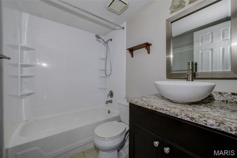 Tiny photo for 700 Ridgeside Drive #H, Ballwin, MO 63021 (MLS # 26066451)