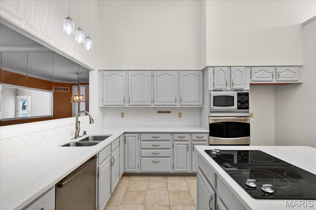 Terraces At Woods Mill Cove One - Residential