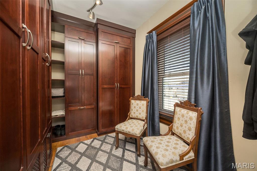 Hoenges Heights - Residential