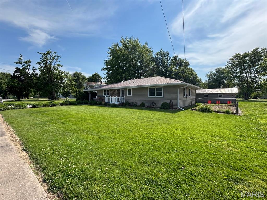 Original town of Monroe City - Residential